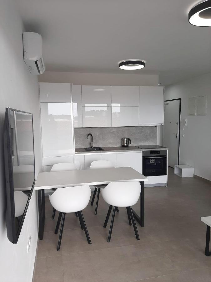 Anda Apartment *